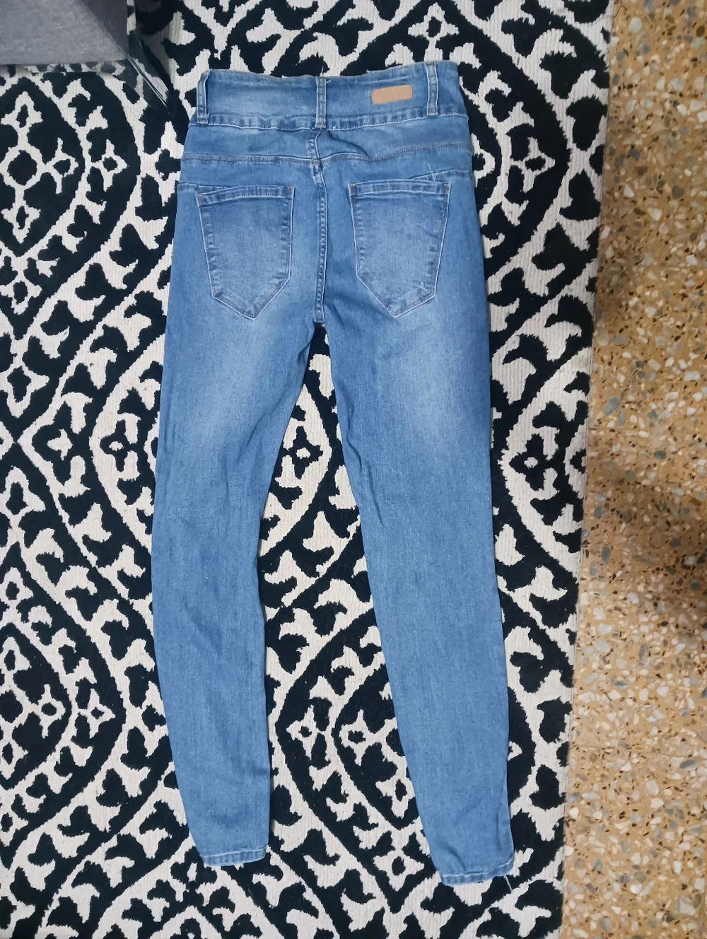 Vince Blue Women Buttons Denim Blue Ripped Jeans - Picture 8 of 8